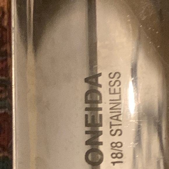 6 pieces stainless steel kitchen utensils set. See photos for details. Bundle - Picture 6 of 10